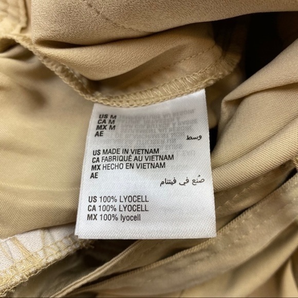 Maison Jules Beige Belted Pocketed Crop Pant - Picture 8 of 10